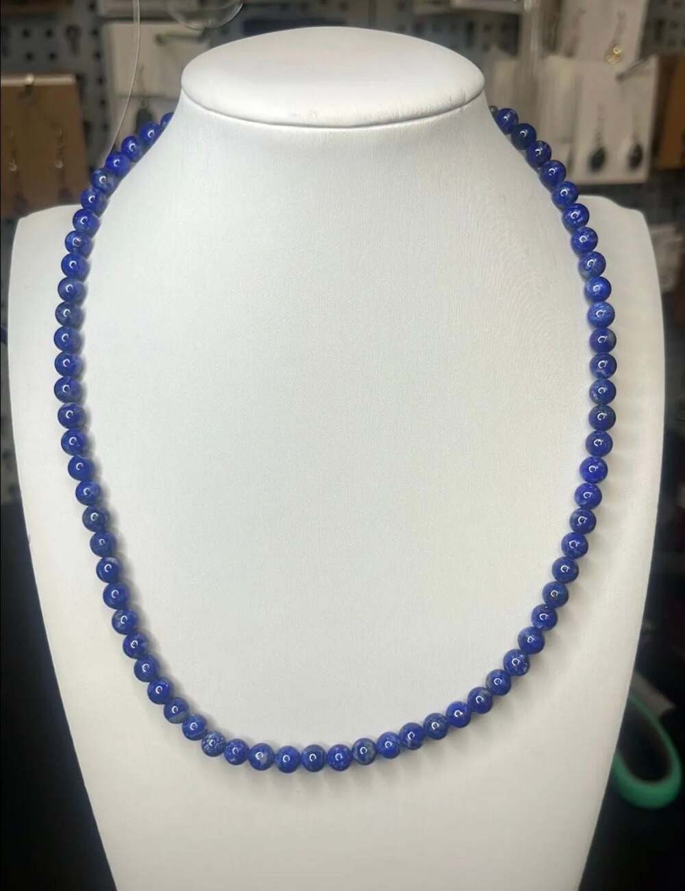 Vintage Lapis Lazuli Single Strand Necklace